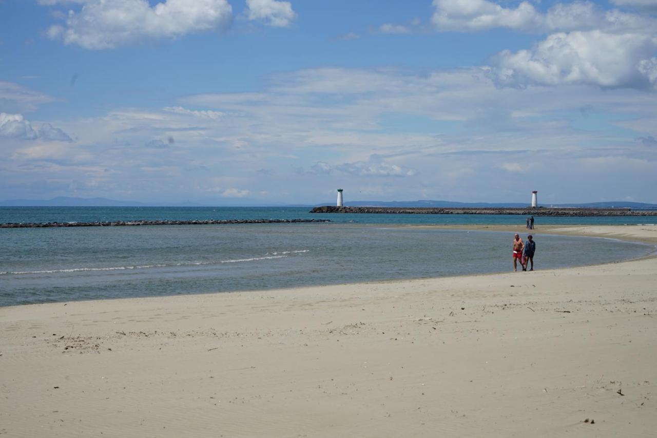 Résidence Aquaplage 45m2 front de mer plage Richelieu Agde Exterior foto