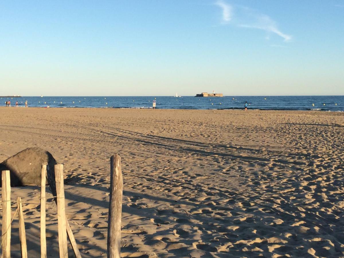 Résidence Aquaplage 45m2 front de mer plage Richelieu Agde Exterior foto